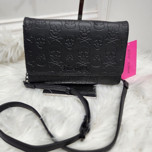 🔹️Betsey Johnson🔹️ black Skull Crossbody Bag XOTANYA - Picture 8 of 8